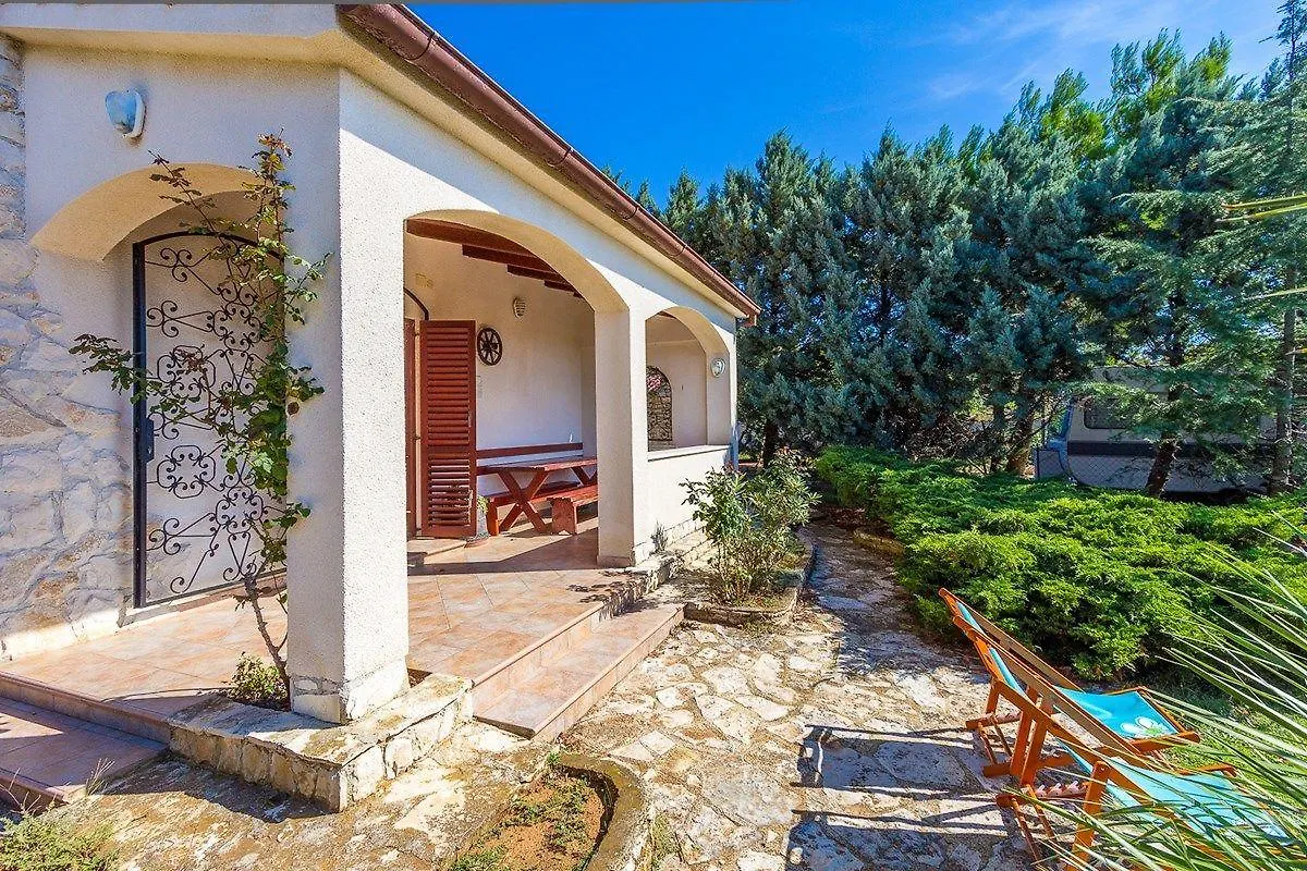 Holiday Home Ondina Medulin